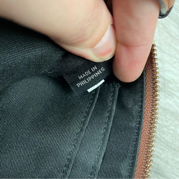 Coach Women's Wristlet Wallet in Crossgrain Leather - Saddle - Picture 8 of 11